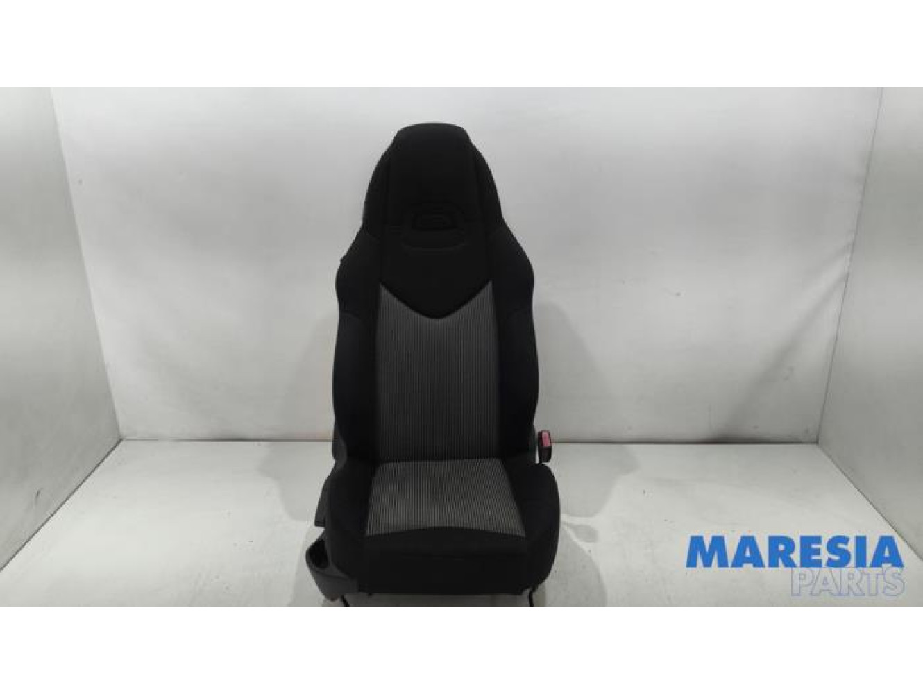 Peugeot - 308 - Sitz rechts