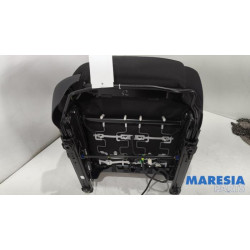 Peugeot - 308 - Sitz rechts