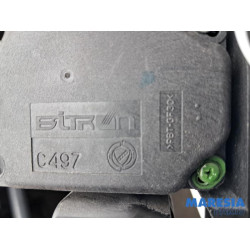 Fiat - 500 - Gaspedaal