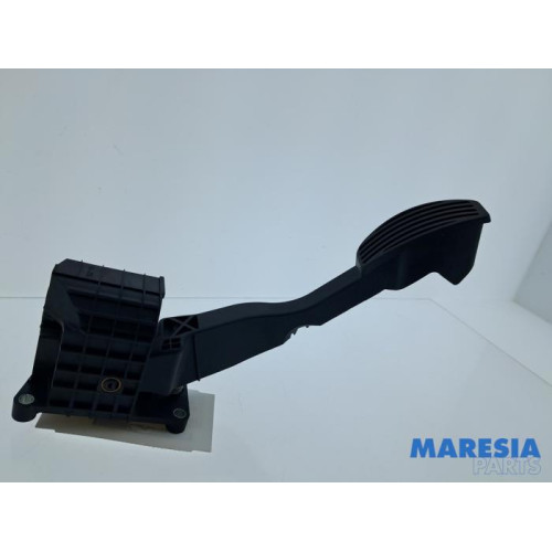 Fiat - 500 - Gaspedaal