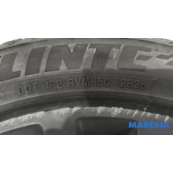 Fiat - 500 - Sportvelgenset + banden