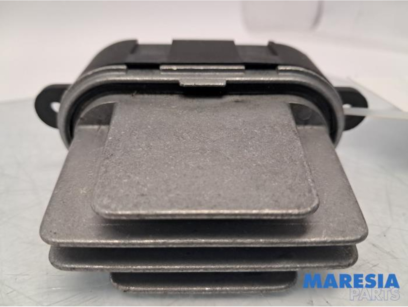 Alfa Romeo - 147 - Heater resistor