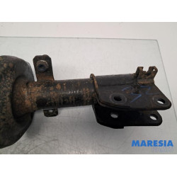 Renault - Trafic - Schokdemperpoot links-voor