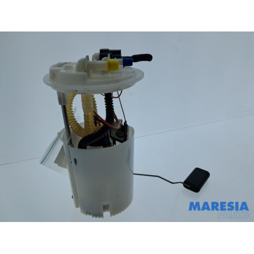 Renault - Trafic - Pompe carburant électrique