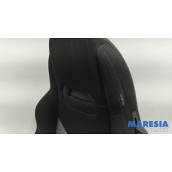 Peugeot - 308 - Stoel links