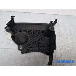 Renault - Grand Scenic - Couvercle de distribution