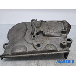 Renault - Grand Scenic - Couvercle de distribution