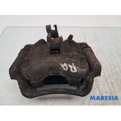 Renault - Trafic - Rear brake calliper, right