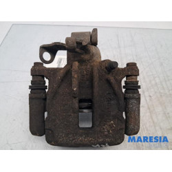Renault - Trafic - Rear brake calliper, right