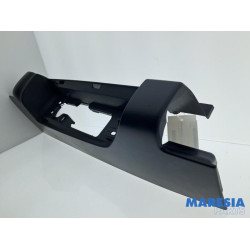 Renault - Trafic - Taillight edging, right