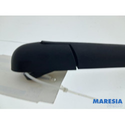 Renault - Trafic - Rear wiper arm