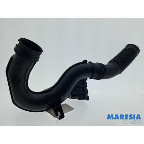 Renault - Trafic - Ansaugschlauch Luft