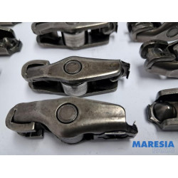 Renault - Trafic - Rocker arm