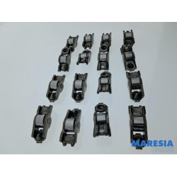 Renault - Grand Scenic - Rocker arm