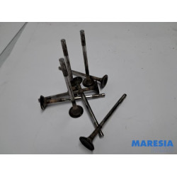 Renault - Trafic - Auspuffventil