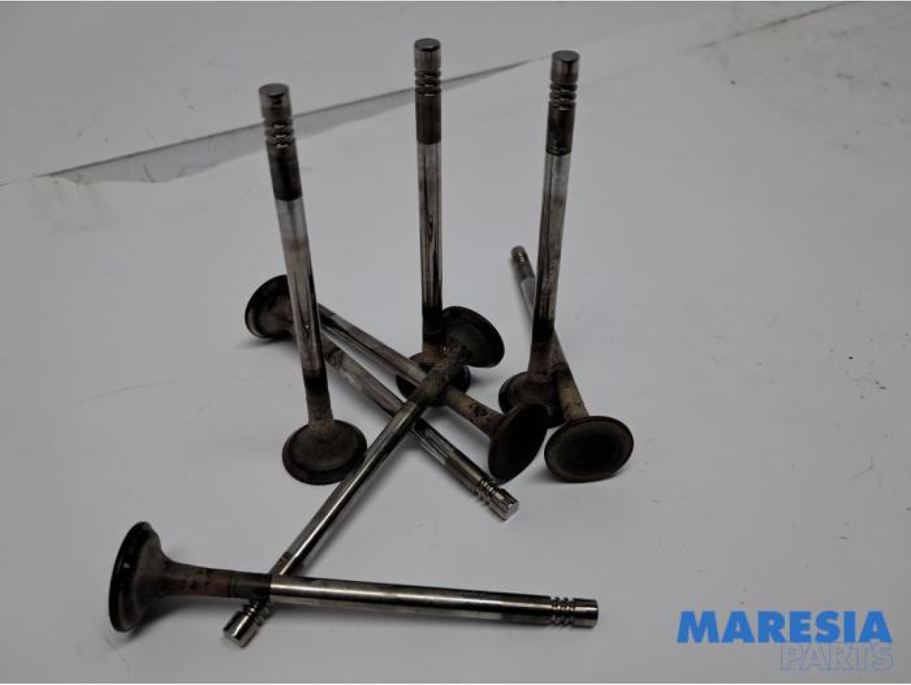 Renault - Trafic - Auspuffventil