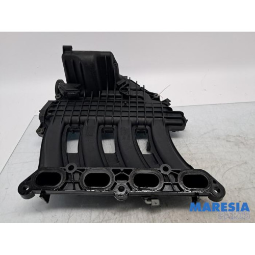 Renault - Grand Scenic - Intake manifold