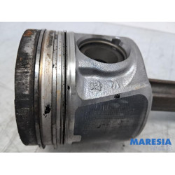 Renault - Trafic - Drijfstang