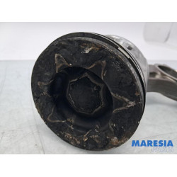 Renault - Trafic - Drijfstang