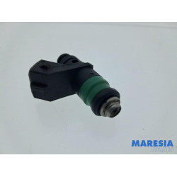 Renault - Grand Scenic - Injector (petrol injection)