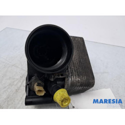 Renault - Trafic - Ölfiltergehäuse