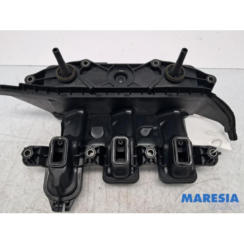 Renault - Trafic - Kurbelgehäusebelüftung