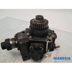 Renault - Trafic - Mechanical fuel pump