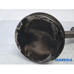 Renault - Captur - Connecting rod