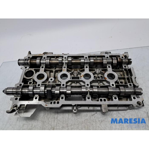 Renault - Scenic - Nockenwelle