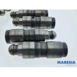 Renault - Scenic - Klepstoter