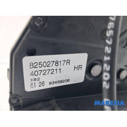 Renault - Trafic - Sliding door lock mechanism, right