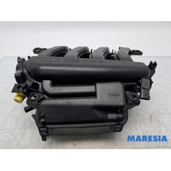 Renault - Scenic - Inlaatspruitstuk