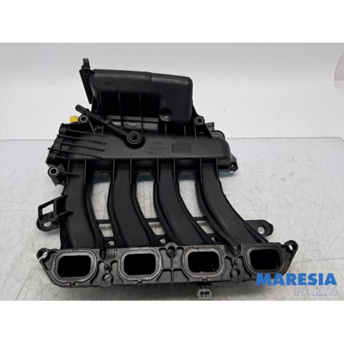 Renault - Scenic - Inlaatspruitstuk