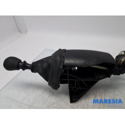 Renault - Trafic - Versnellingspook