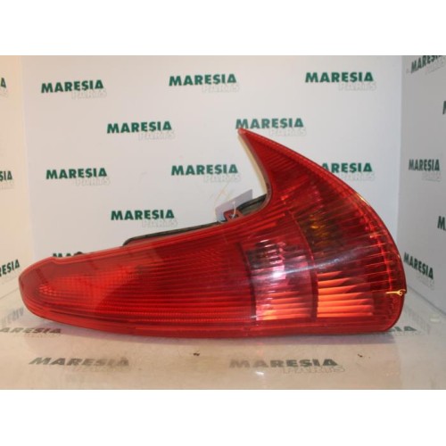 Peugeot - 206 - Taillight, right