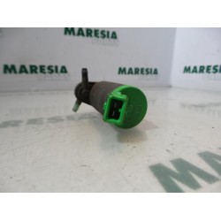 Peugeot - 206 - Scheibensprüherpumpe vorne