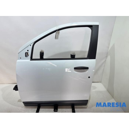 Dacia - Lodgy - Tür 4-türig links vorne