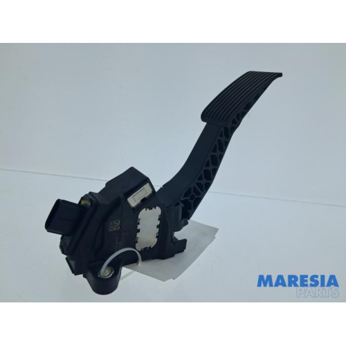 Peugeot - 107 - Accelerator pedal
