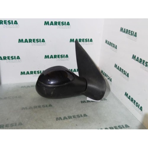Peugeot - 206 - Wing mirror, right