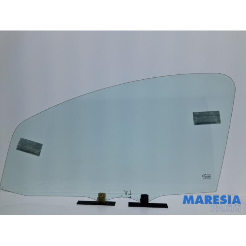 Peugeot - 107 - Door window 4-door, front left