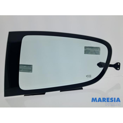 Peugeot - 107 - Portierruit 4Deurs links-achter