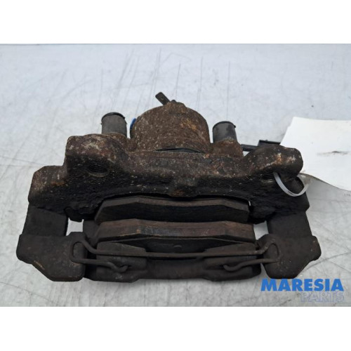 Fiat - 500 - Remklauw (Tang) links-voor