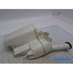 Peugeot - 107 - Front windscreen washer reservoir