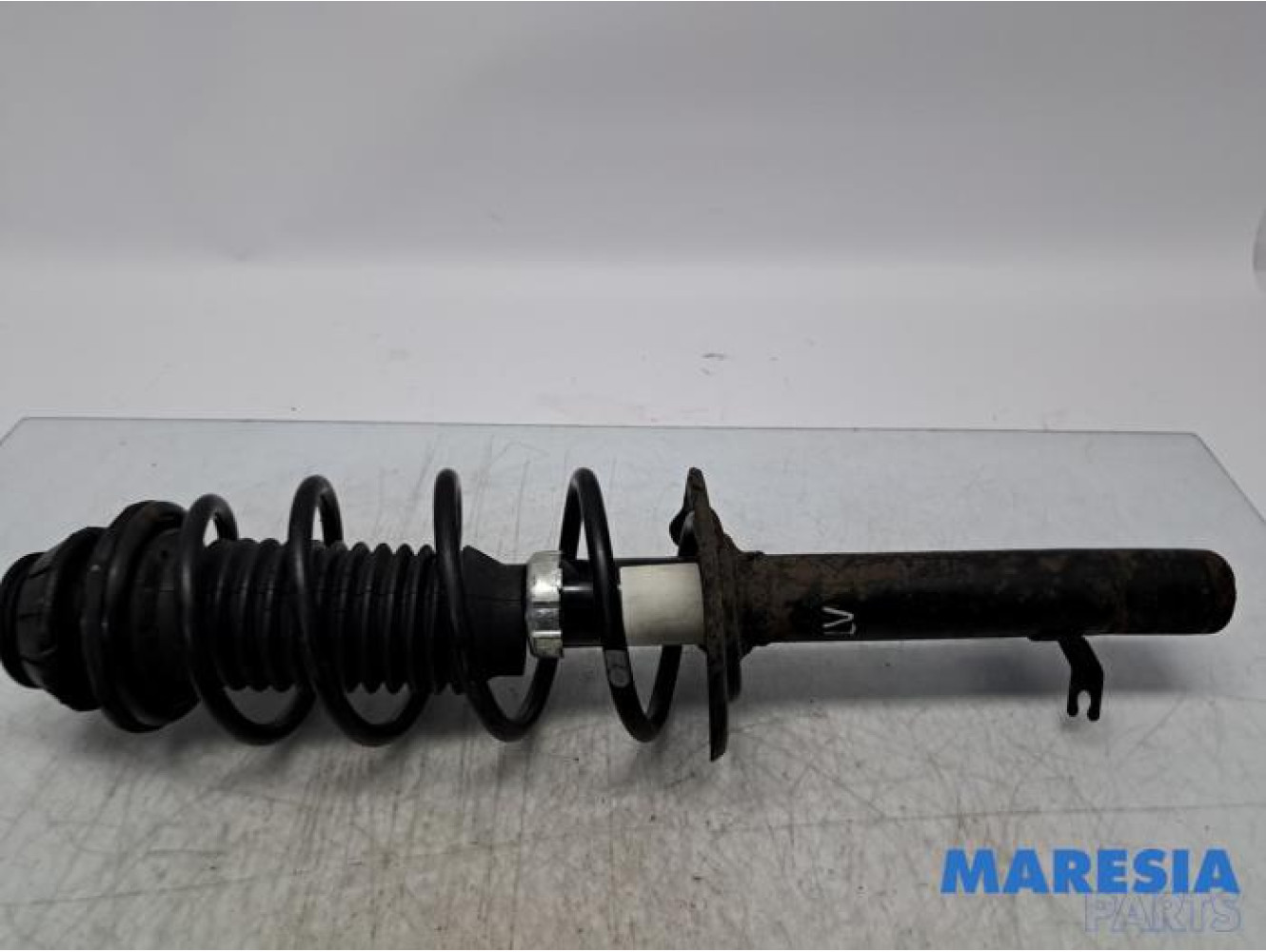 Peugeot - 107 - Barre amortisseur avant gauche