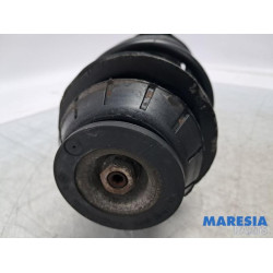 Peugeot - 107 - Front shock absorber rod, right