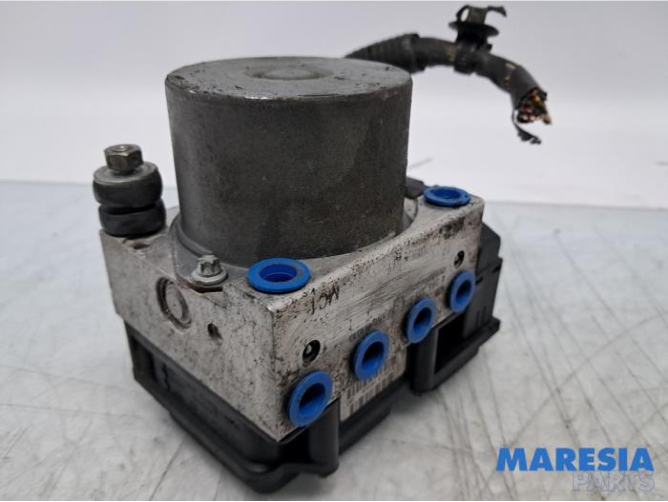 Peugeot - 107 - ABS pump