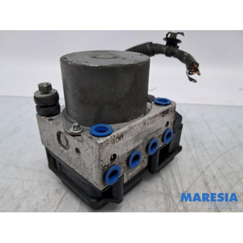 Peugeot - 107 - ABS pump