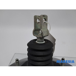 Peugeot - 107 - Brake servo