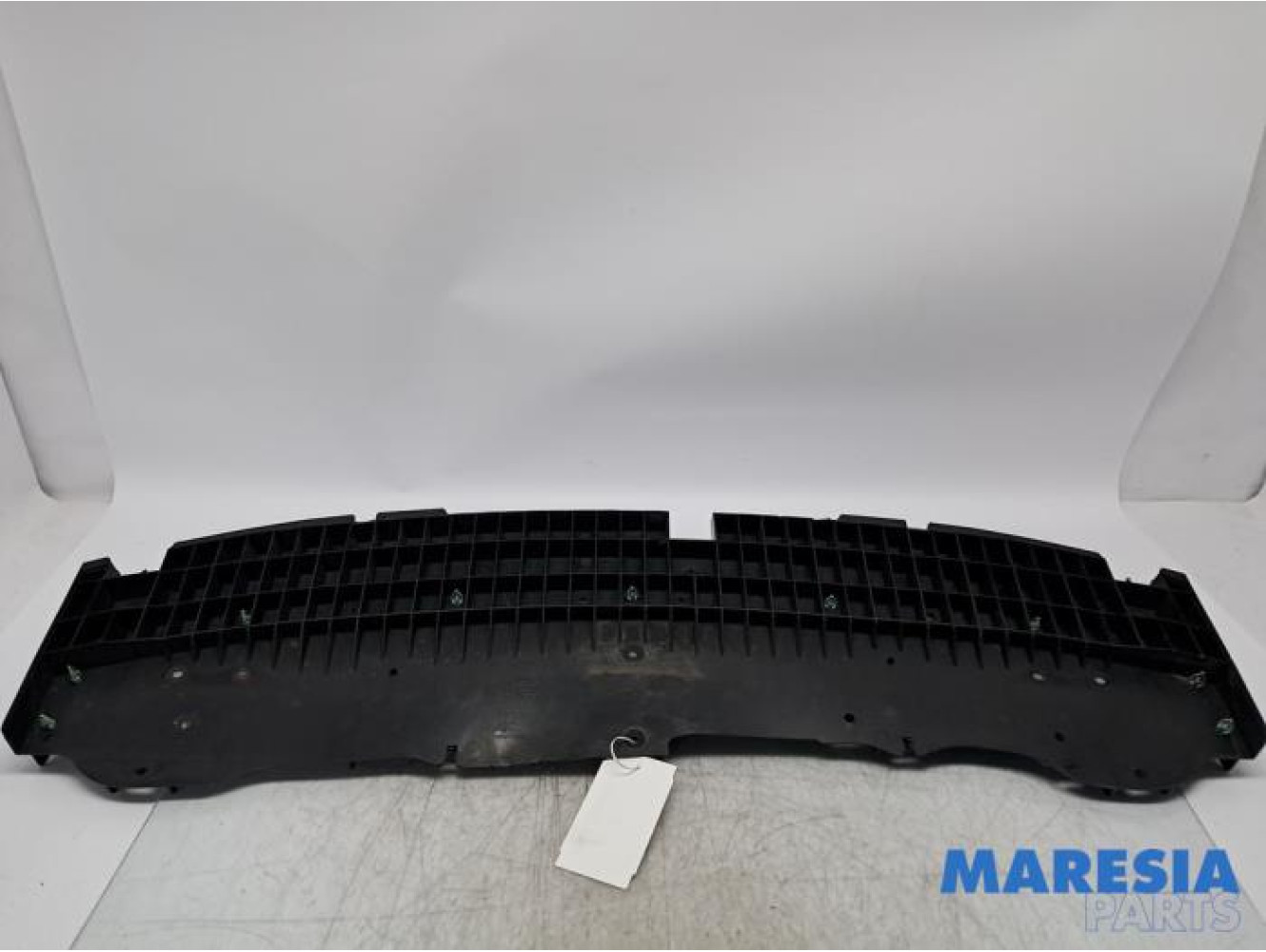 Peugeot - 107 - Stoßstange Bodenplatte