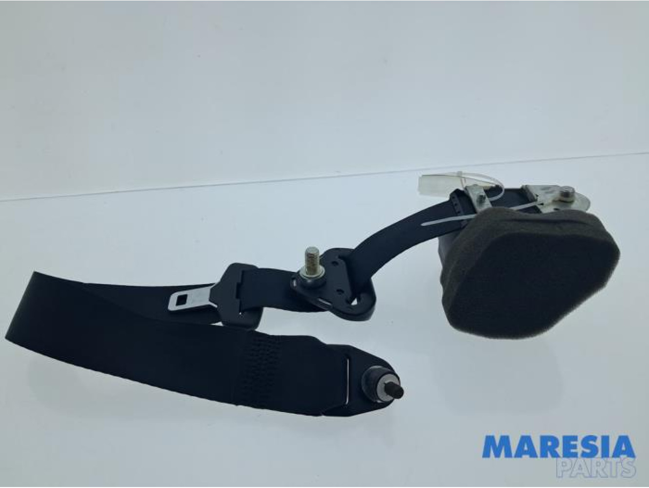 Fiat - 500 - Rear seatbelt, left